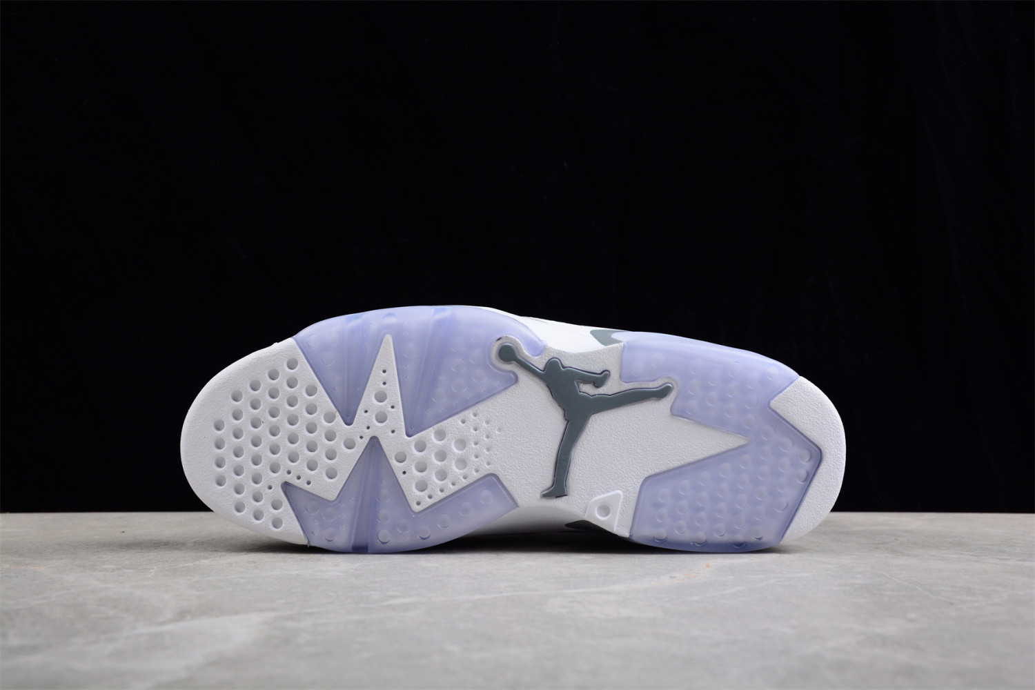 Jordan 6 Retro Cool Grey CT8529-100