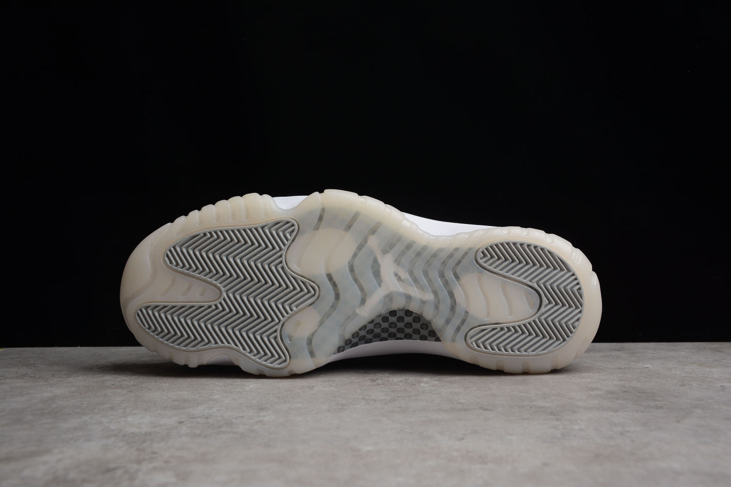 Jordan 11 Retro Jubilee 25th Anniversary CT8012-011
