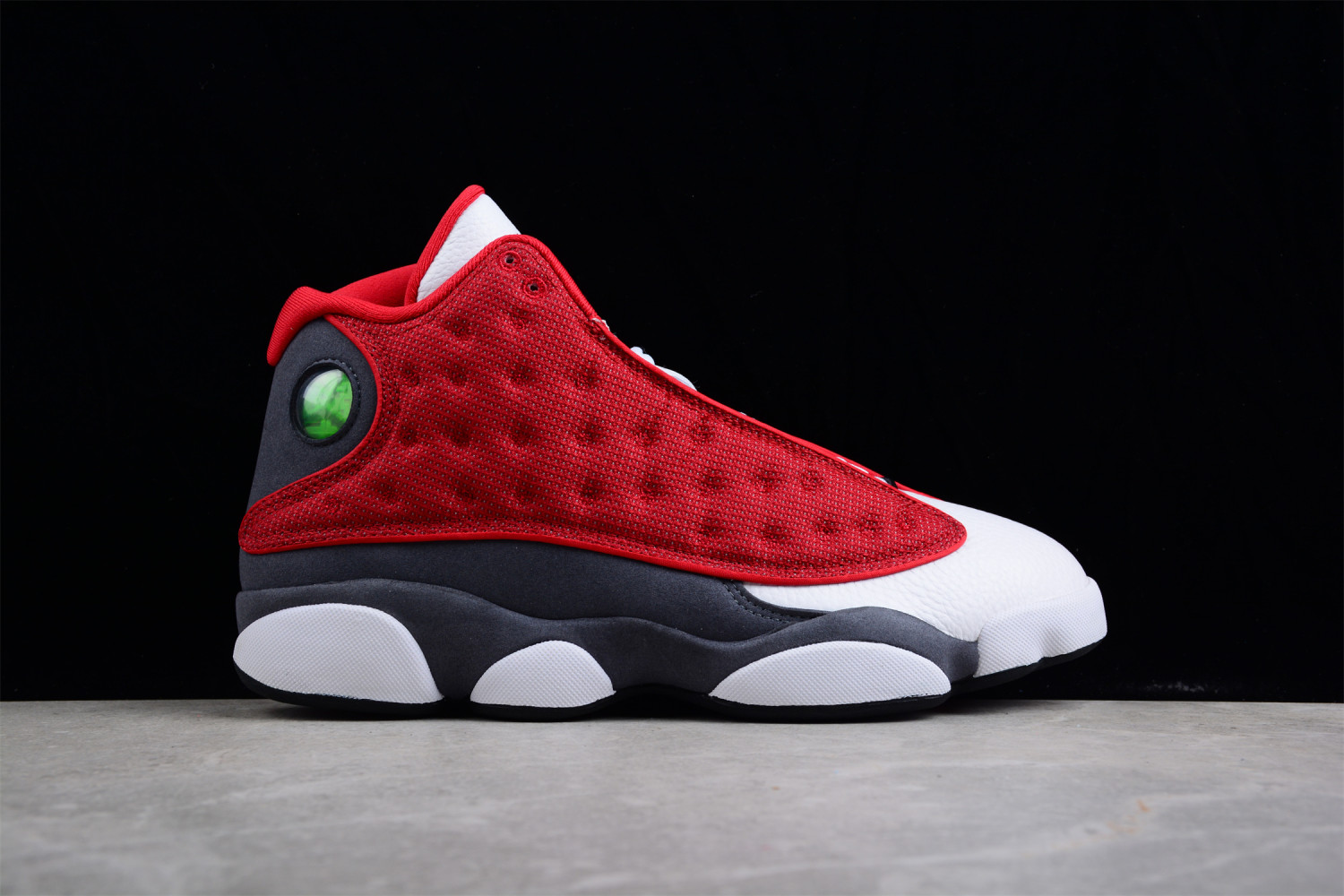 Jordan 13 Retro Gym Red Flint Grey DJ5982-600