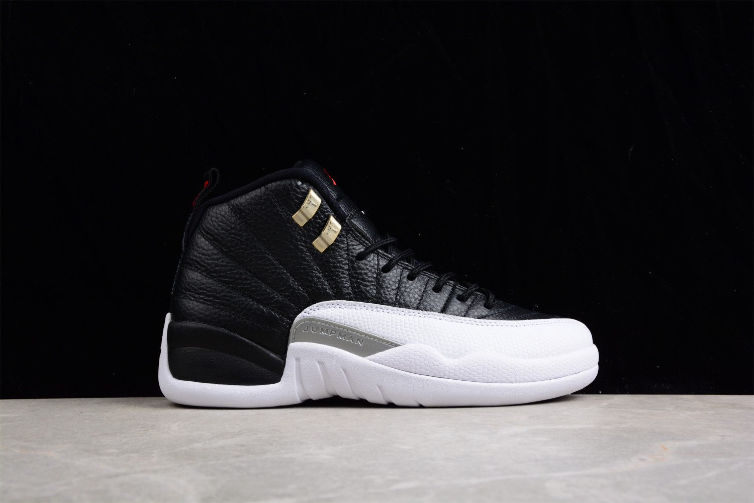 Jordan 12 Retro Playoffs (2022) CT8013-006