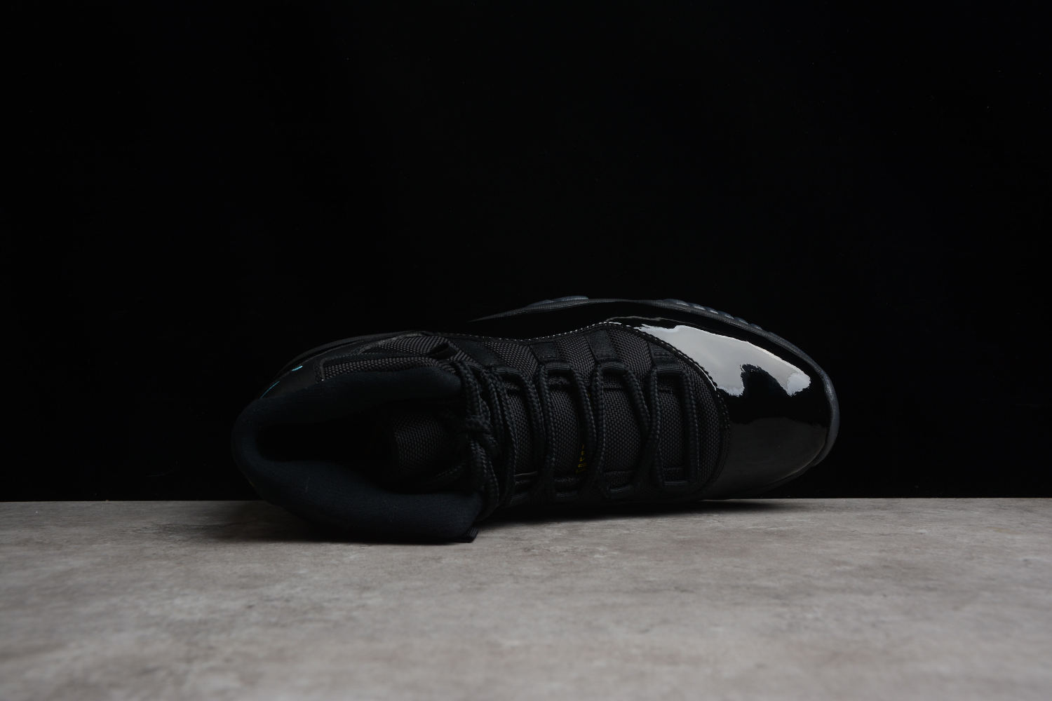 Jordan 11 Retro Gamma Blue 378037-006