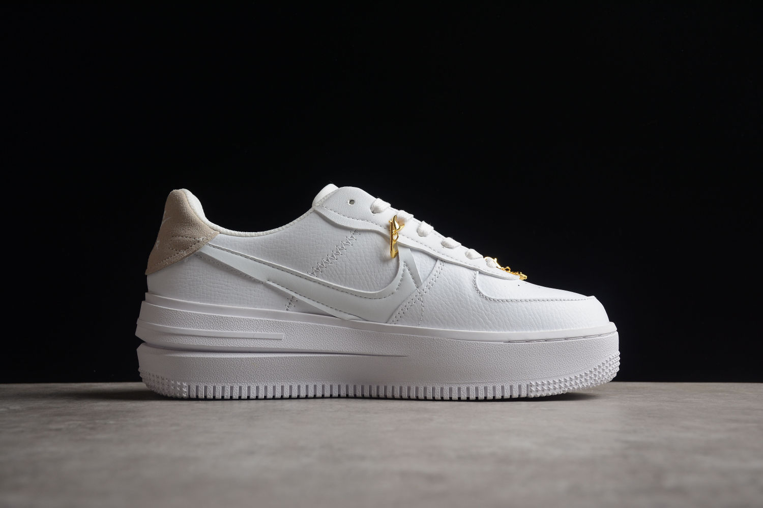 Nike Air Force 1 Low PLT.AF.ORM White Metallic Gold Summit White (W) FB8473 100