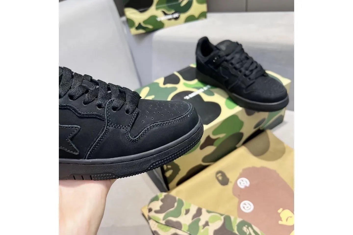 A Bathing Ape Bape Sta x Aorayama Sk8