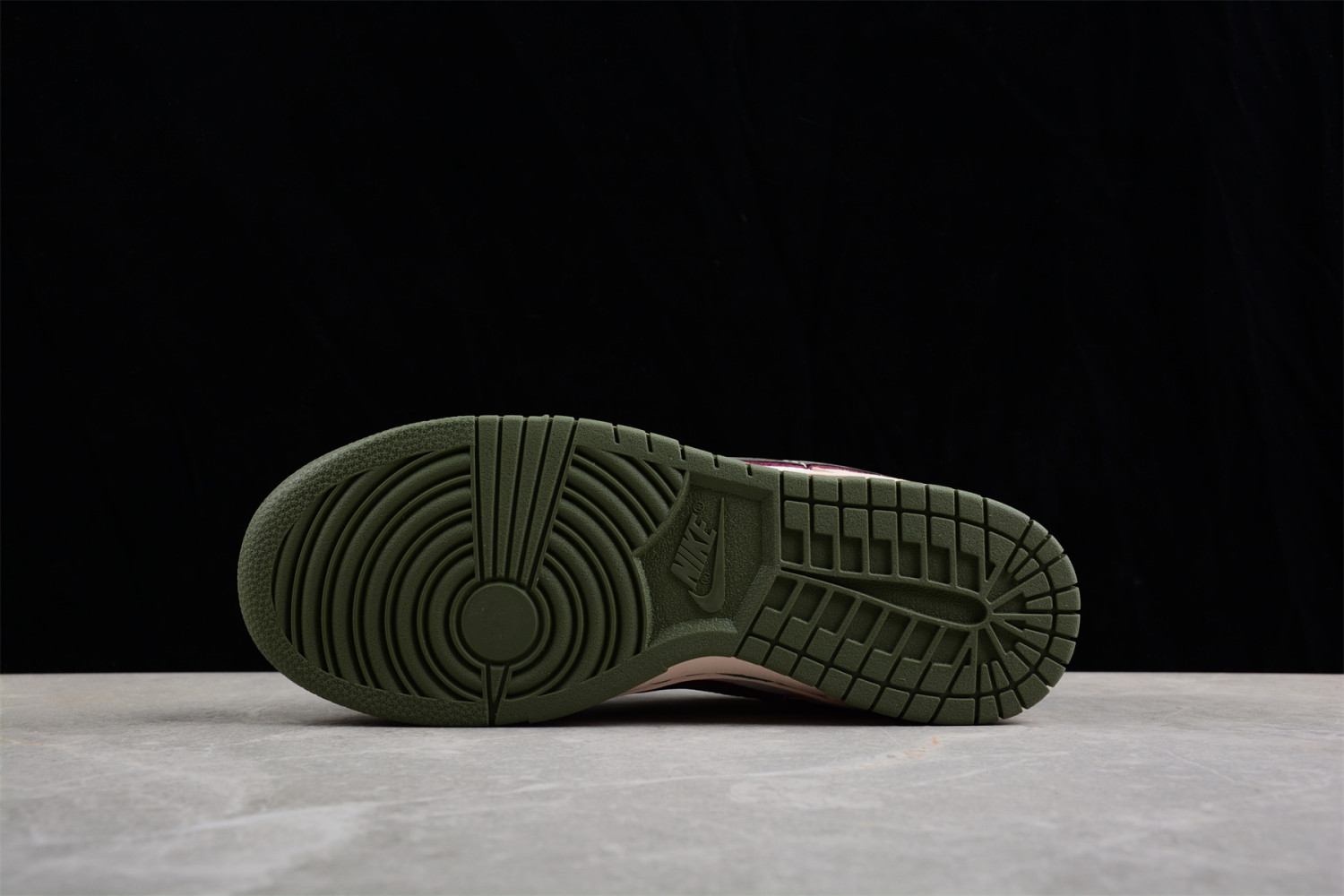 Otomo Katsuhiro x Nk SB Dunk Low Steamboy OST LF0039-029