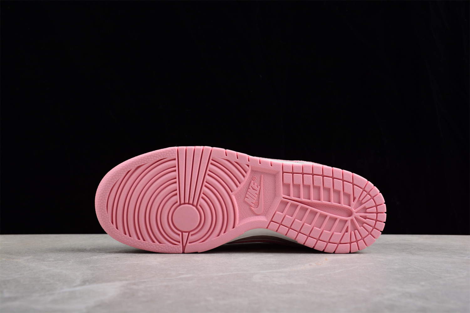 Otomo Katsuhiro x Nike SB Dunk Low Steamboy OST 1391-208