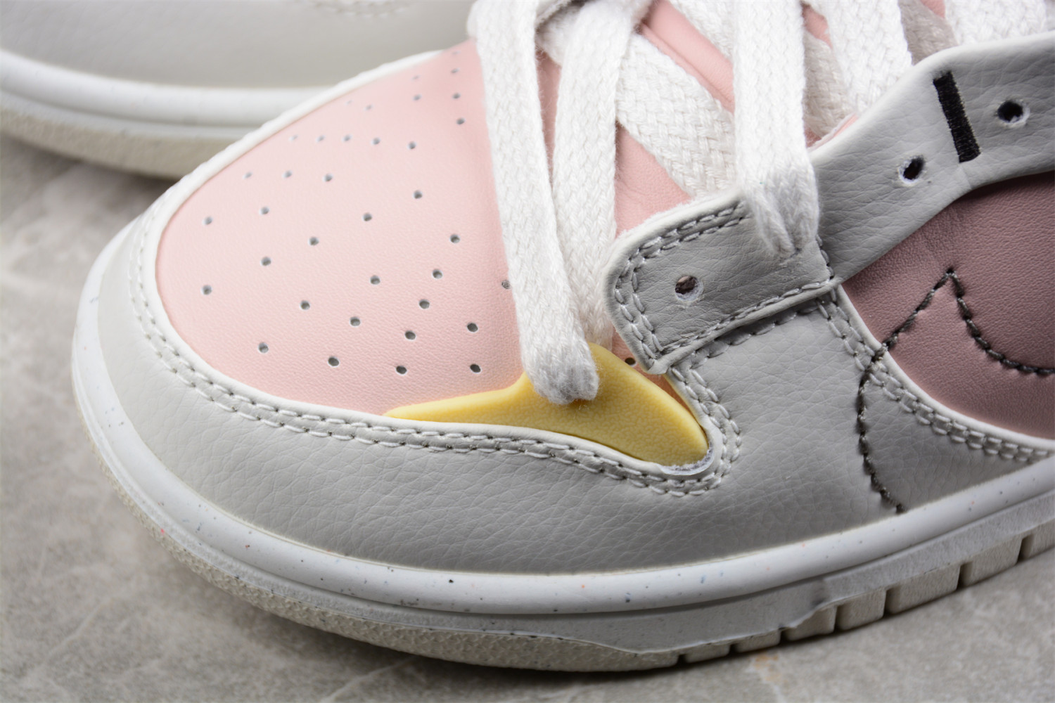 Nike Dunk Low Disrupt 2 Pink Oxford DV4024-001