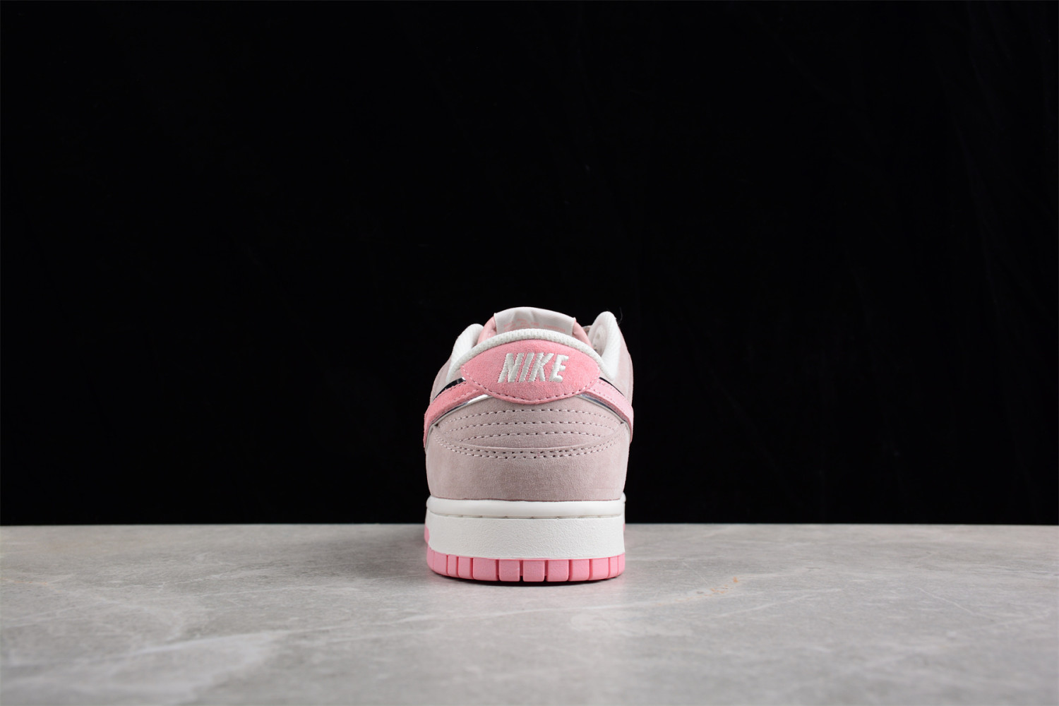 Otomo Katsuhiro x Nike SB Dunk Low Steamboy OST 1391-208