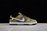 WTVUA x Nike SB Dunk Low WT1233-033