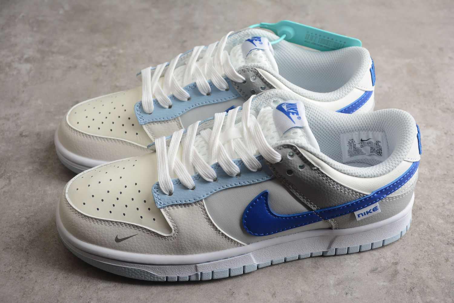 Nike Dunk Low Ivory Hyper Royal (GS) FB1843-141