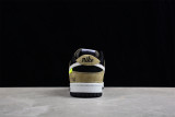 WTVUA x Nike SB Dunk Low WT1233-033