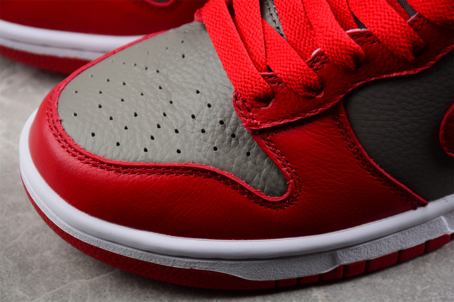 Nike Dunk High UNLV 850477-001