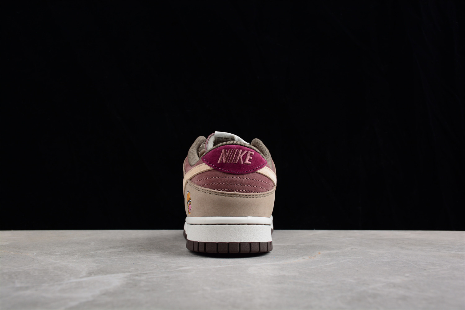 Otomo Katsuhiro x Nike SB Dunk Low Steamboy OST LF0039-030