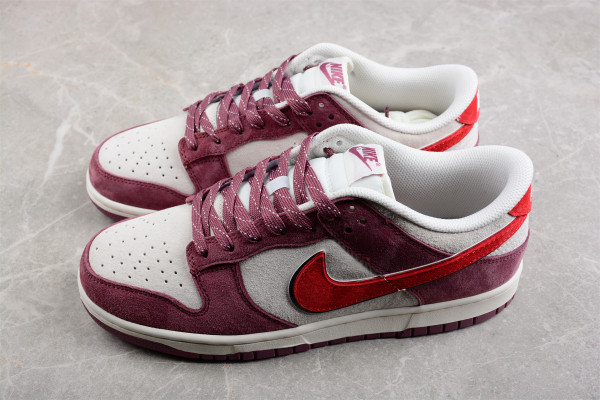 Otomo Katsuhiro x Nike SB Dunk Low Steamboy OST DA8863-082