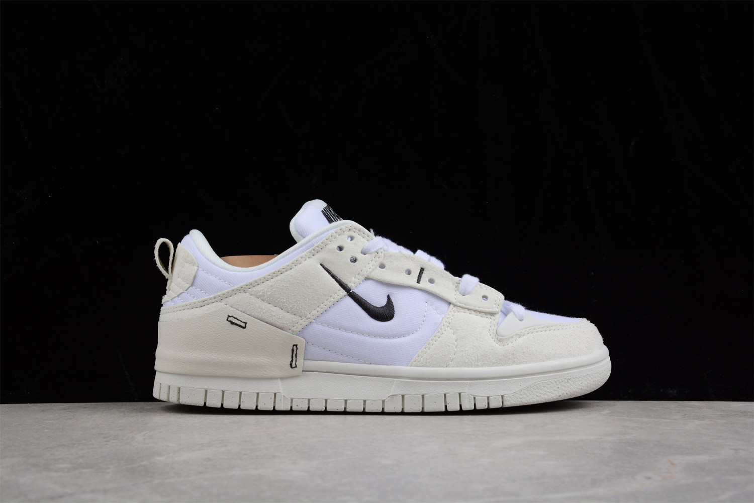 Nike Dunk Low Disrupt 2 Pale Ivory Black DH4402-101