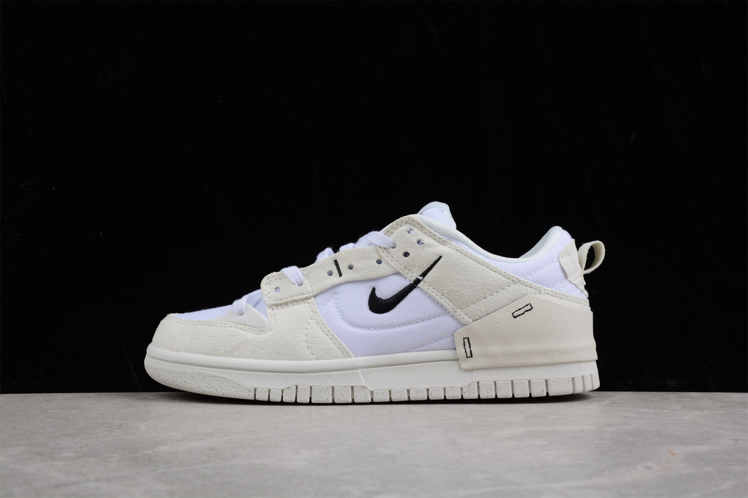 Nike Dunk Low Disrupt 2 Pale Ivory Black DH4402-101