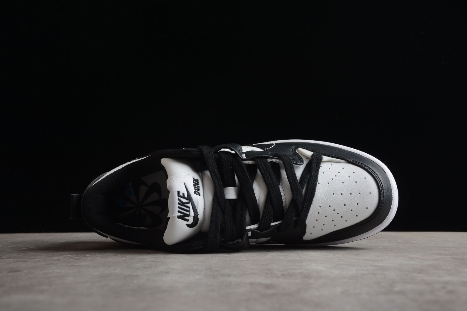 Nike Dunk Low Disrupt 2 Panda DV4024-002