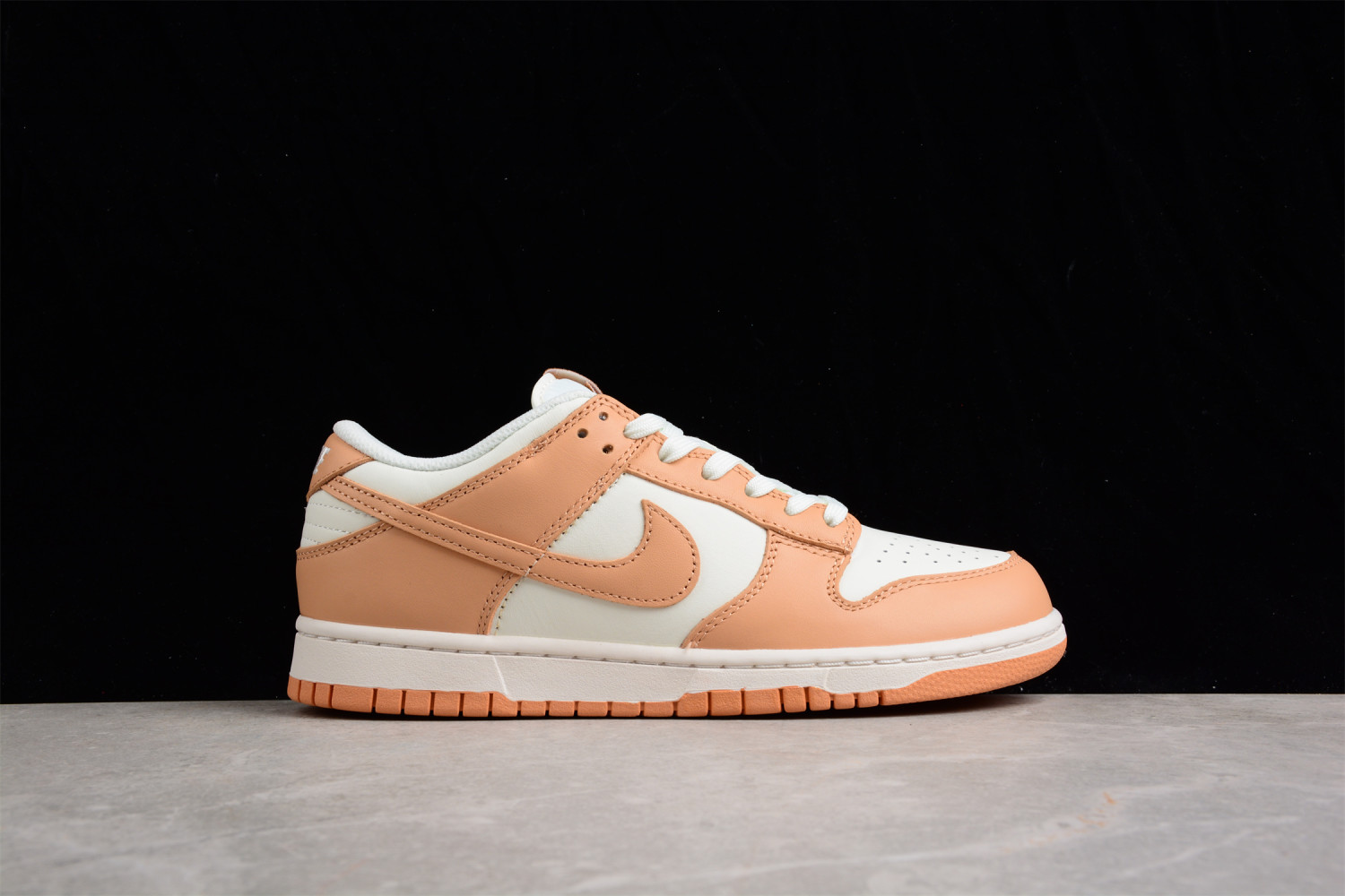 Nike Dunk Low Harvest Moon (W) DD1503-114