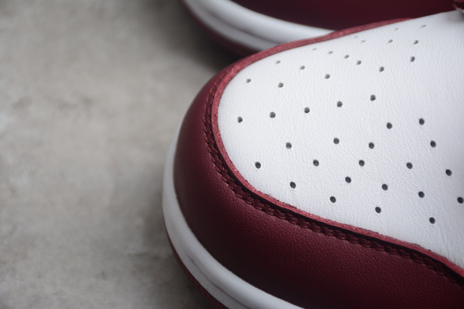 Nike Dunk Low Bordeaux (Women