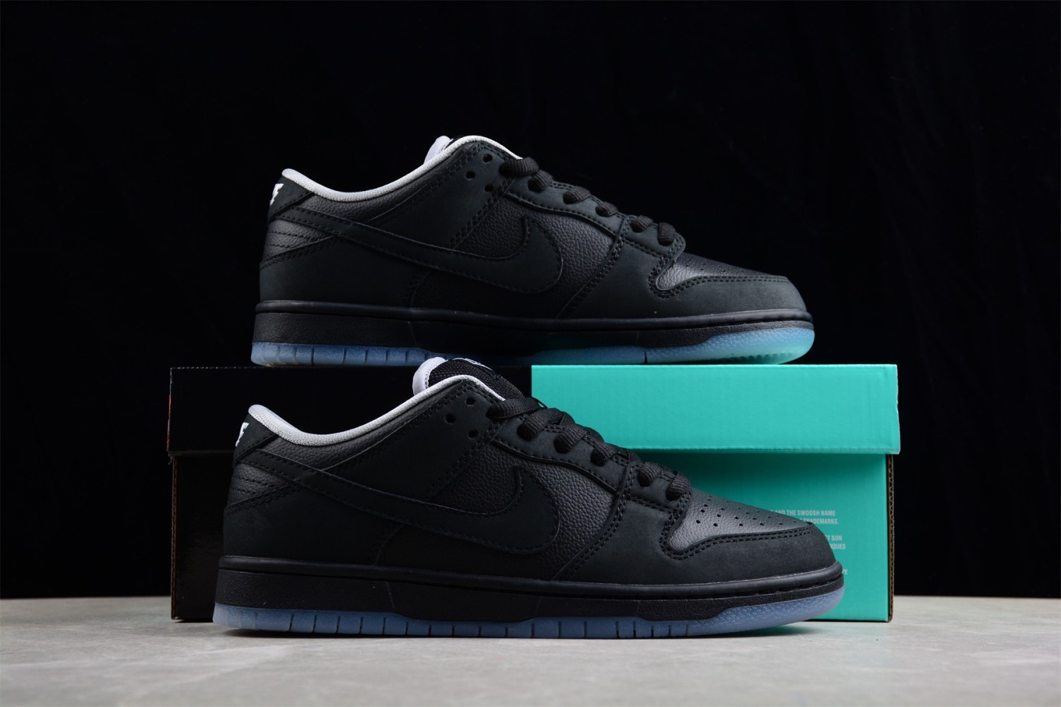 Nike Dunk Low SP Undefeated 5 On It Black DO9329-001