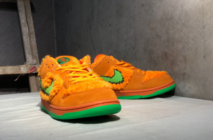 Nike SB Dunk Low Grateful Dead Bears Orange CJ5378-800