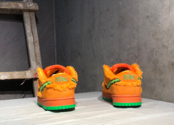 Nike SB Dunk Low Grateful Dead Bears Orange CJ5378-800