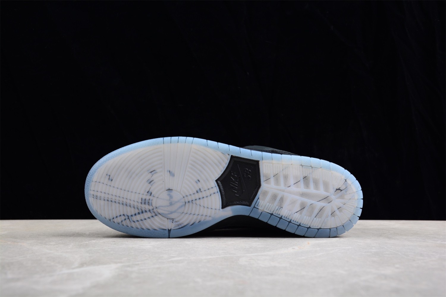 Nike Dunk Low SP Undefeated 5 On It Black DO9329-001