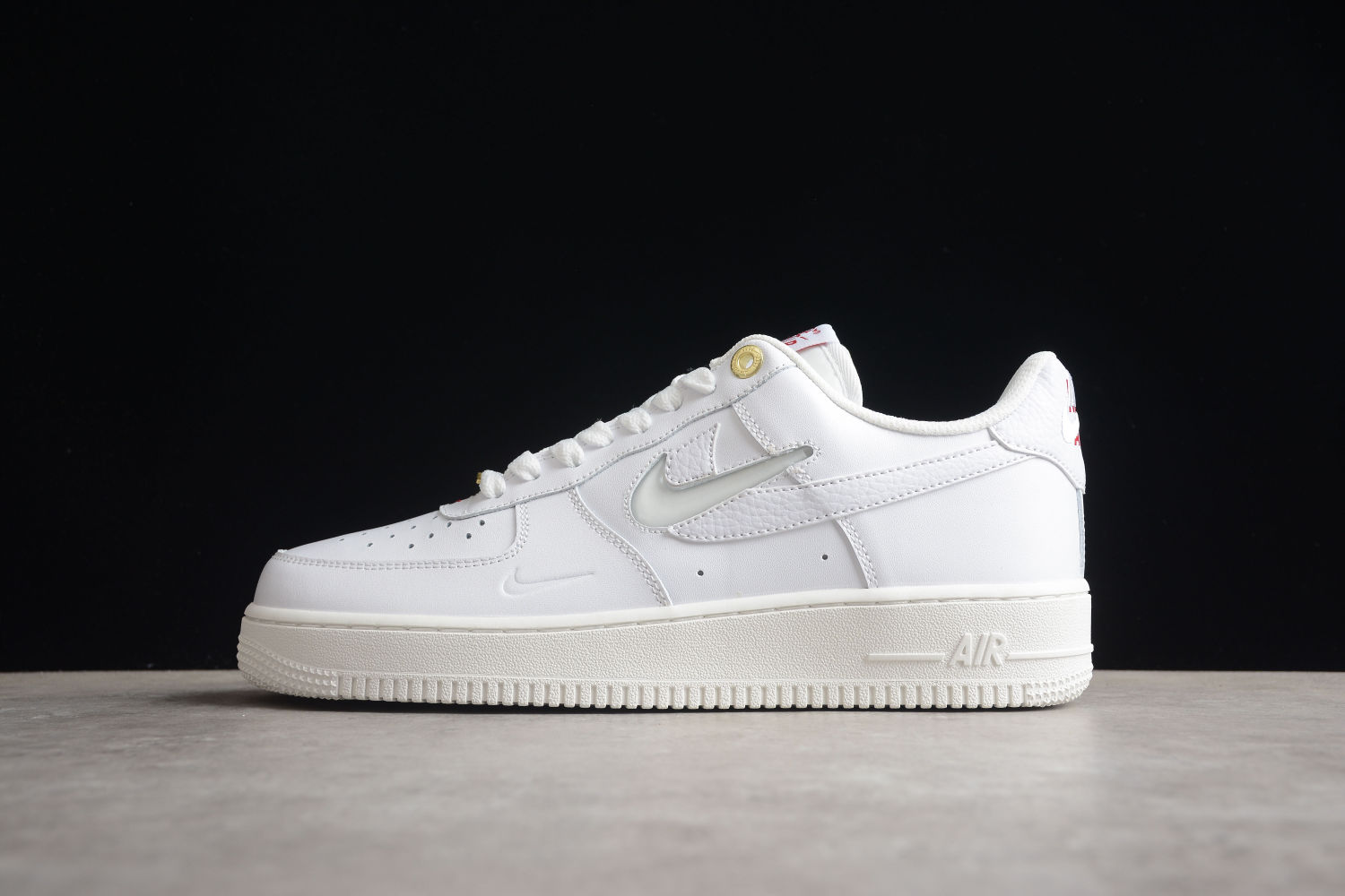 Nike Air Force 1 Low 