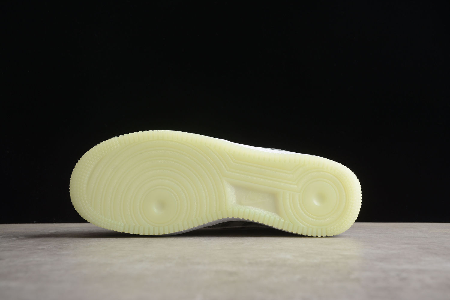 Nike Air Force 1 Low Skeleton Halloween (2018) BQ7541-100