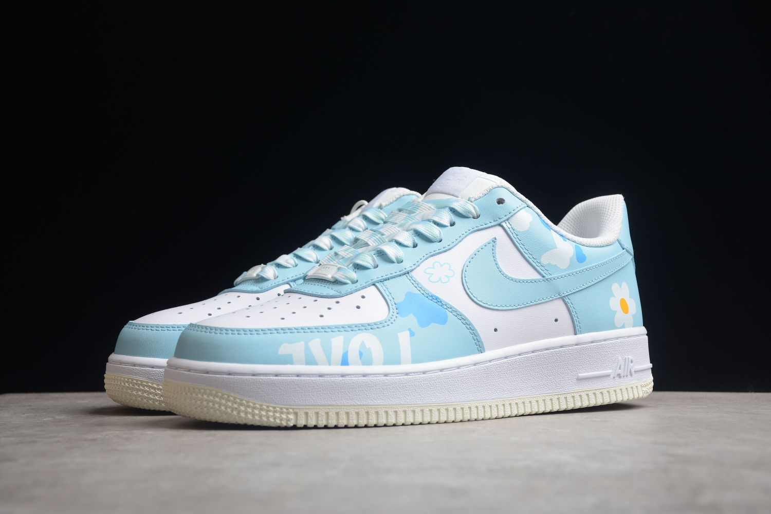 Nike Air Force 1 Low CW2288-661