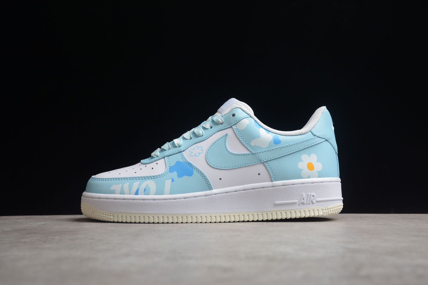 Nike Air Force 1 Low CW2288-661