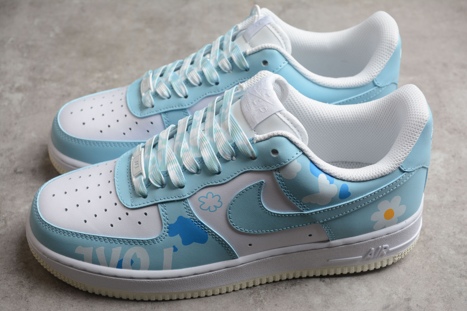 Nike Air Force 1 Low CW2288-661