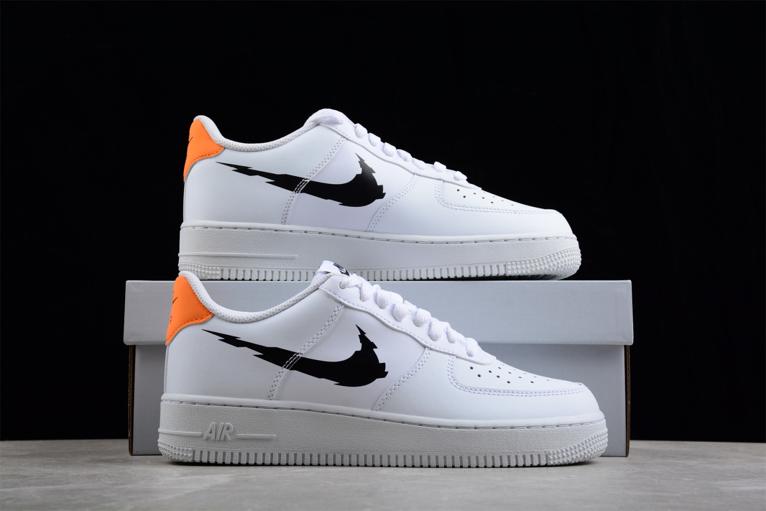Nike Air Force 1 Low 