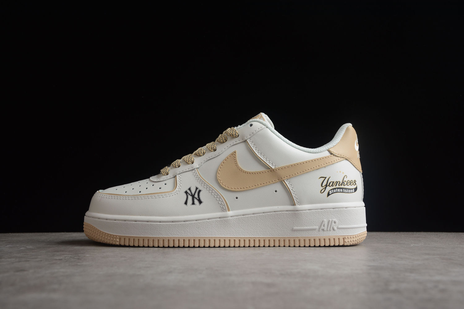 Nike Air Force 1 Low BS8806-555