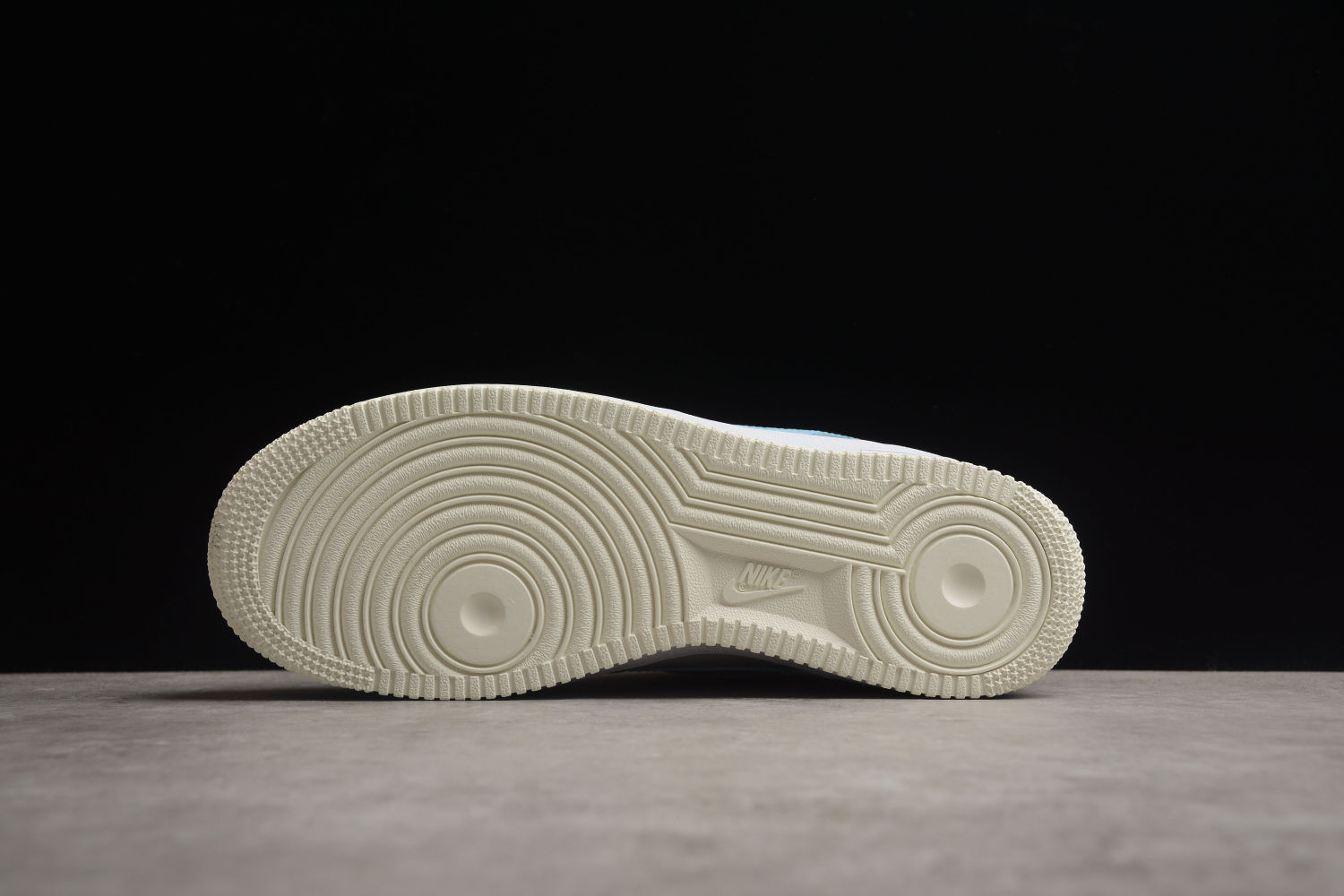 Nike Air Force 1 Low CW2288-661