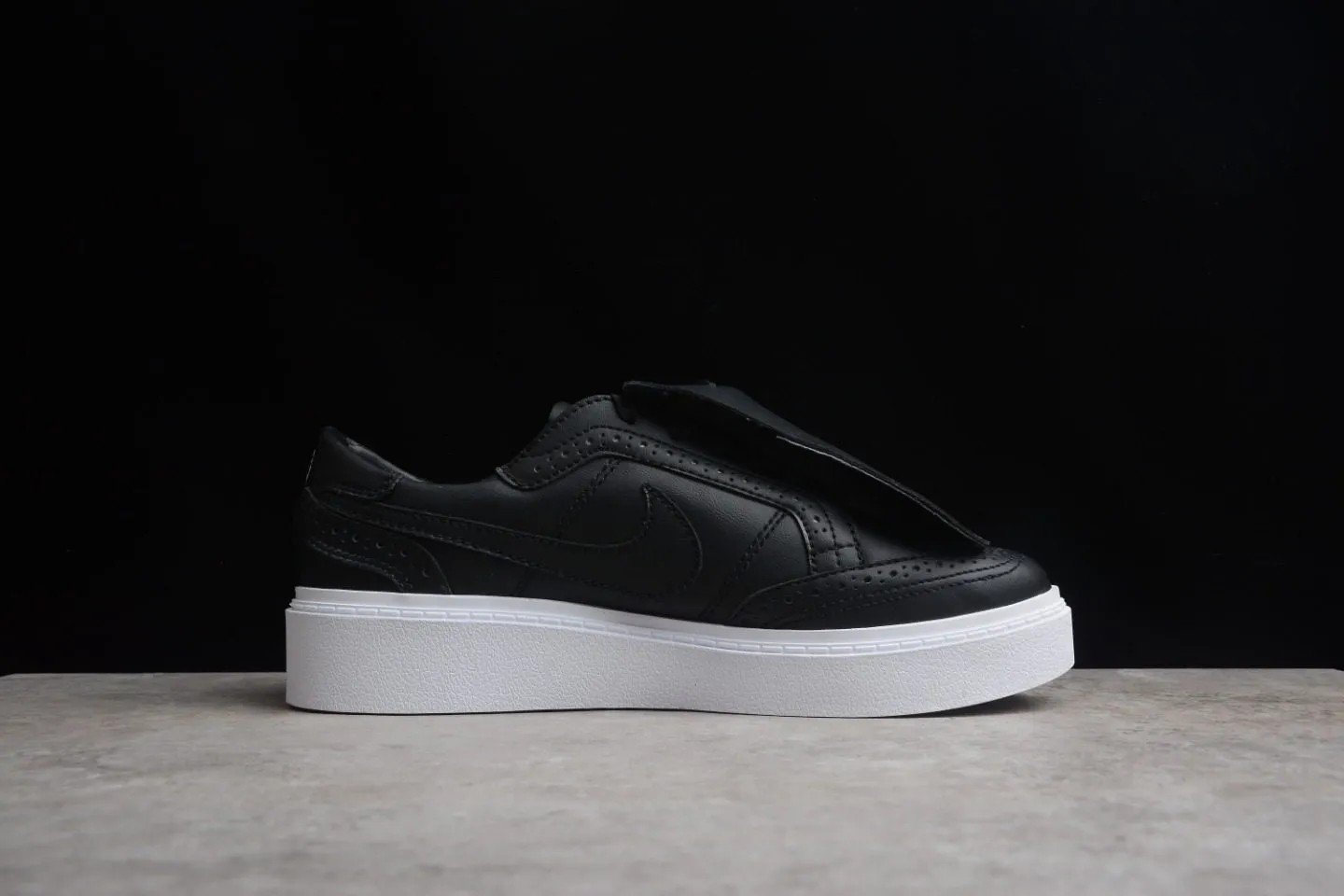 Nike Kwondo 1 G-Dragon Peaceminusone Triple Blike DH2482-001