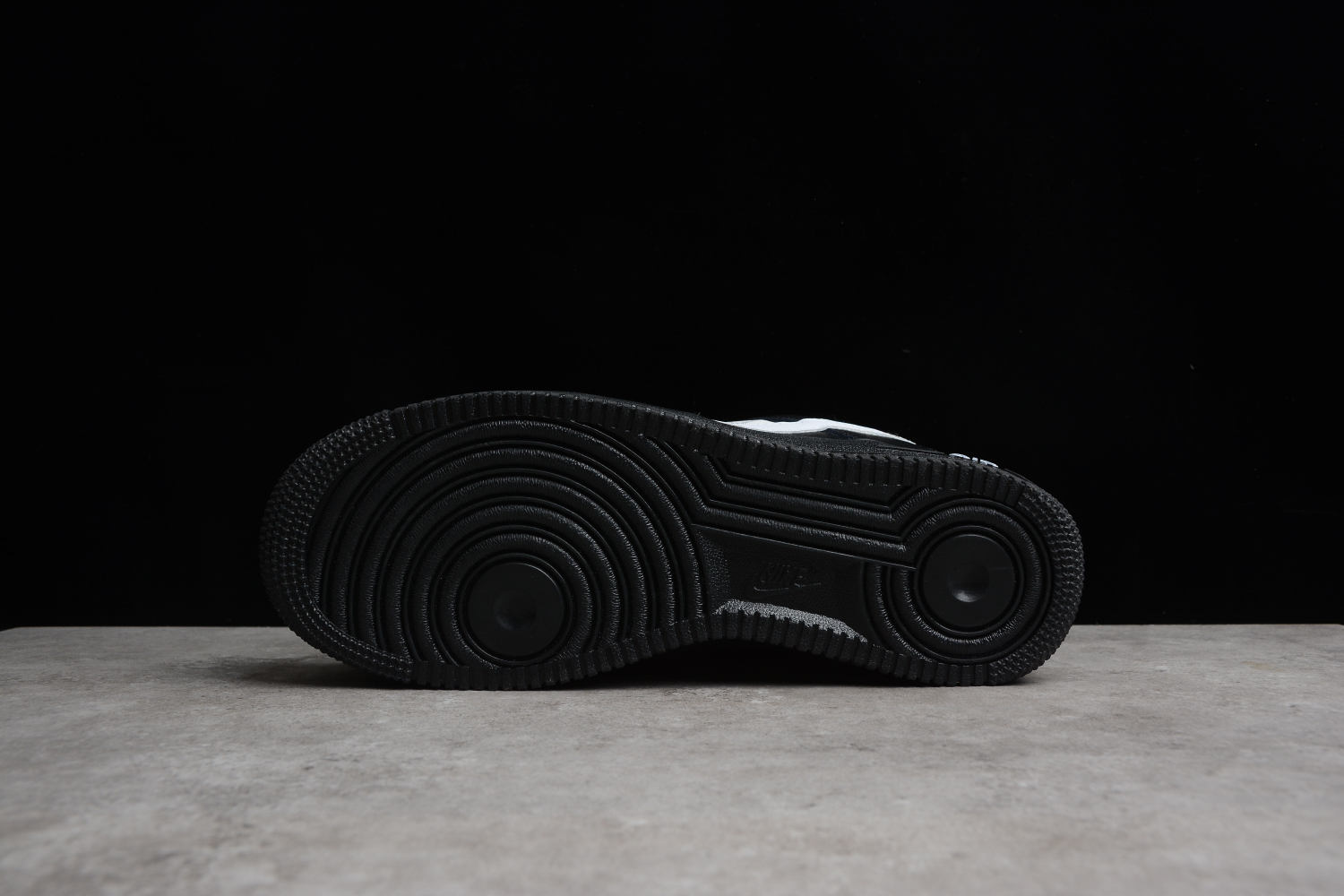 Nike Air Force 1 Low Utility Black White AJ7747-001