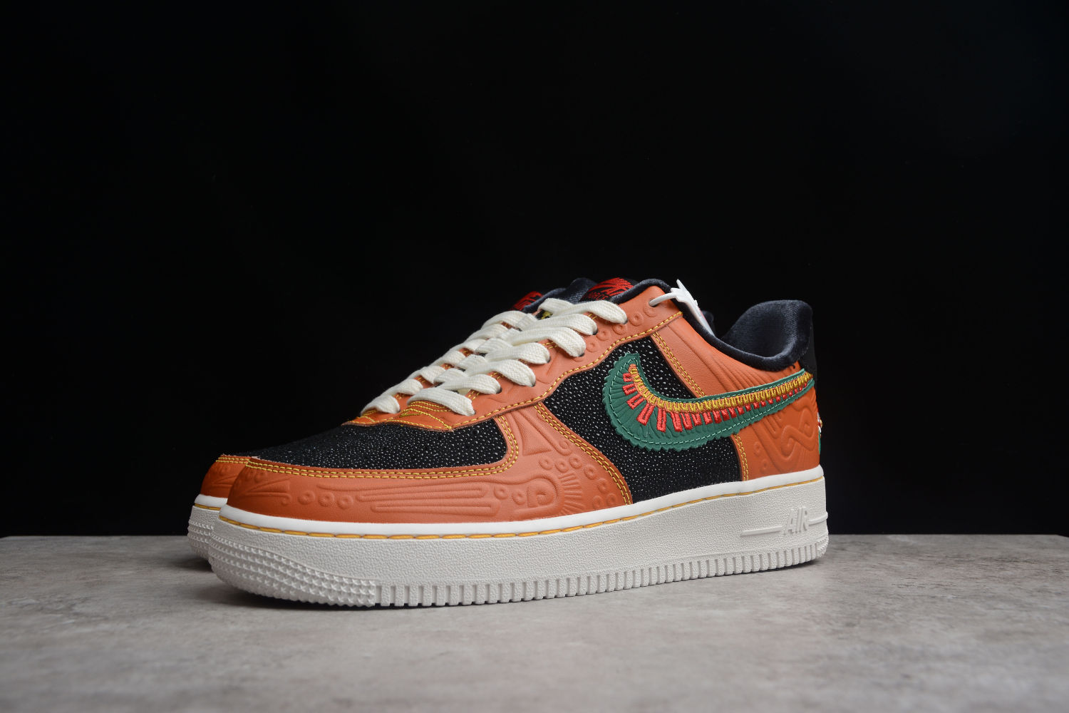 Nike Air Force 1 Low Siempre Familia DO2157-816