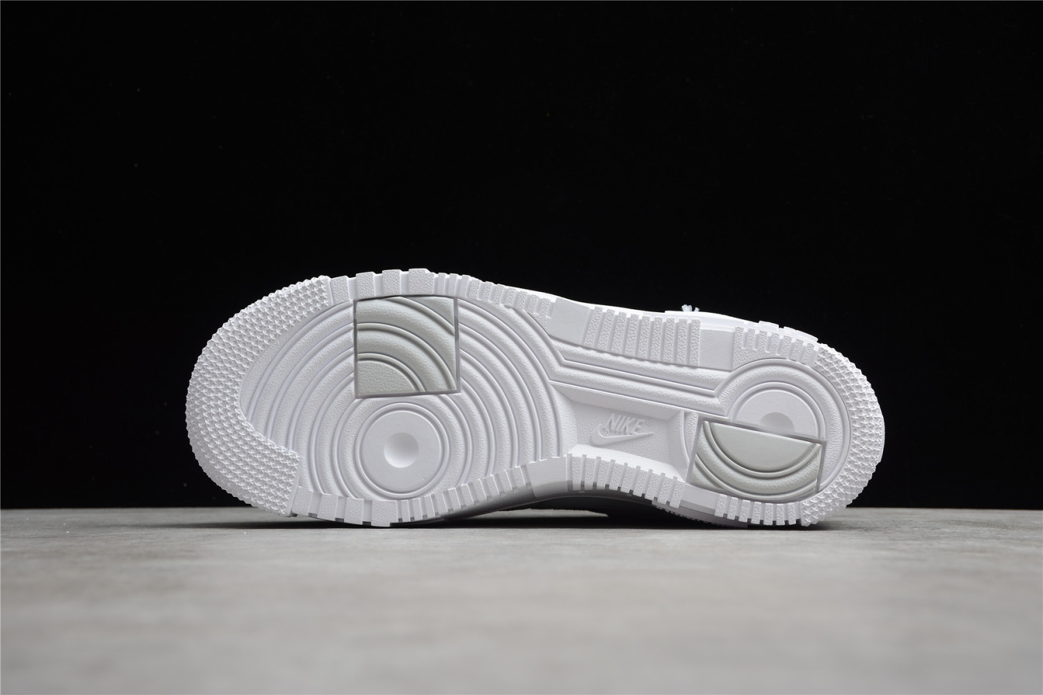 Nike Air Force 1 Low PIxel Glacier Blue (W) DH3855-400