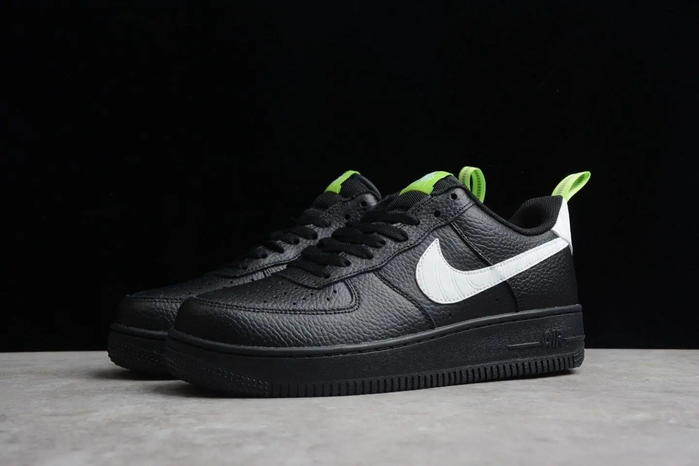 Nike Adds The Air Force 1’s Iconic “Pivot Point” DO6394-001