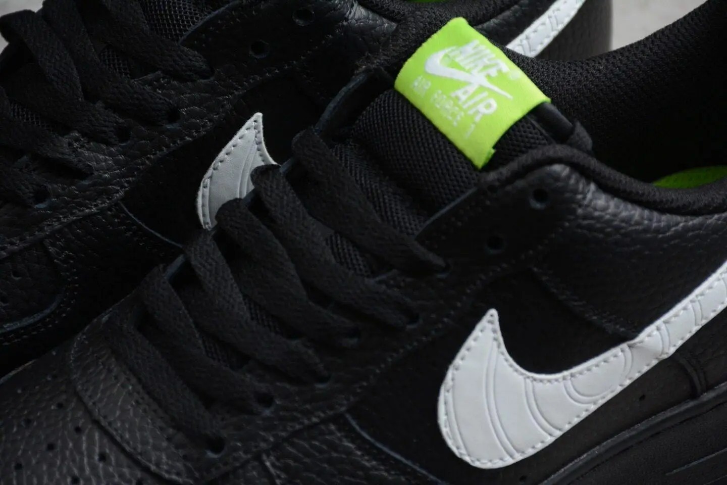 Nike Adds The Air Force 1’s Iconic “Pivot Point” DO6394-001