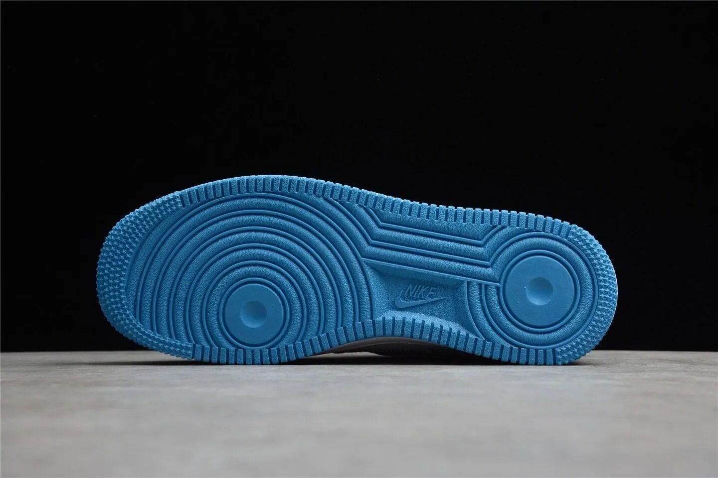 Nike Air Force 1 Low Happy Hoops (GS) DM8088-100