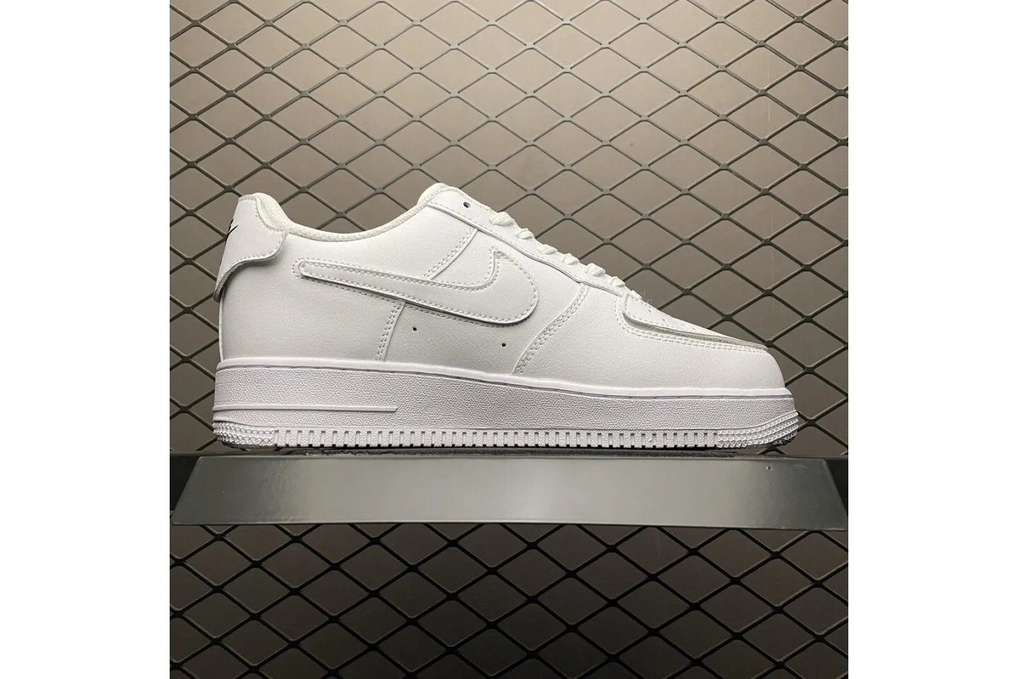 Nike Air Force 1 Removable Patches DB2812-100
