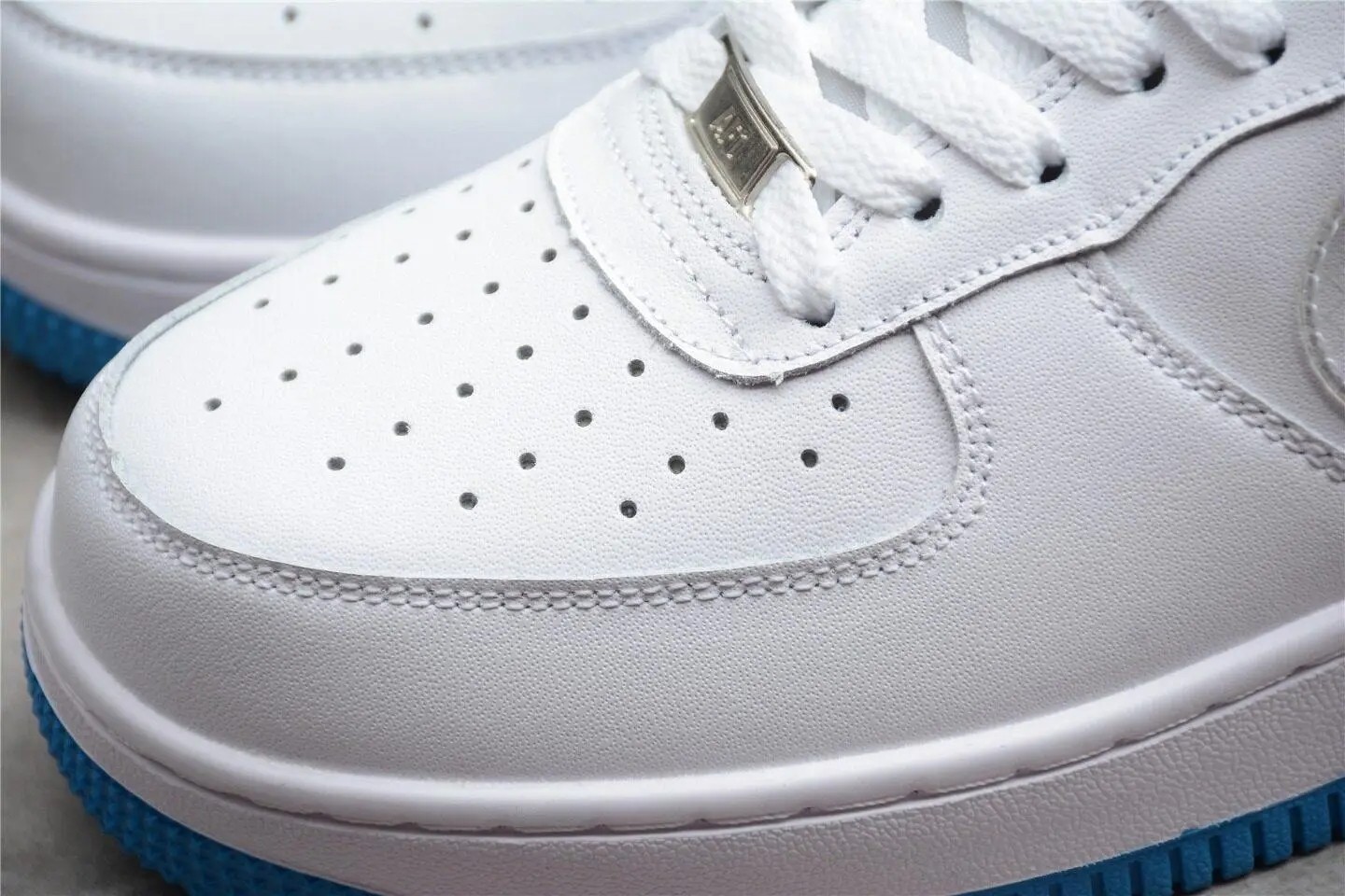 Nike Air Force 1 Low Happy Hoops (GS) DM8088-100
