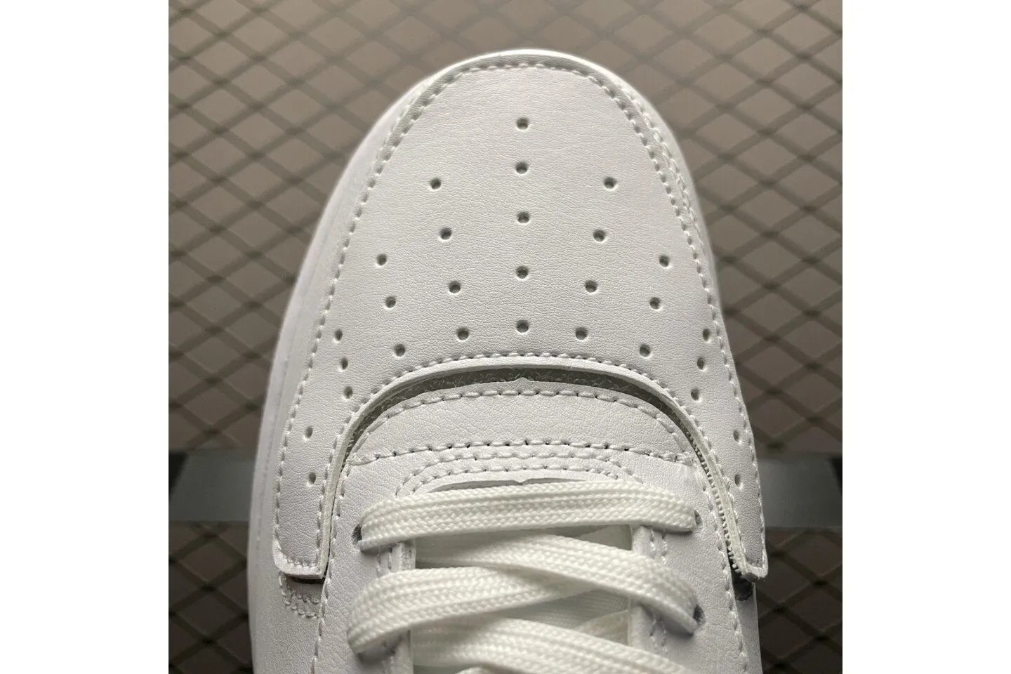 Nike Air Force 1 Removable Patches DB2812-100
