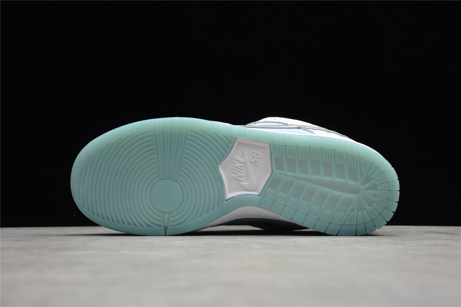 Nike SB Dunk Low Pro FTC Lagoon Pulse DH7687-400