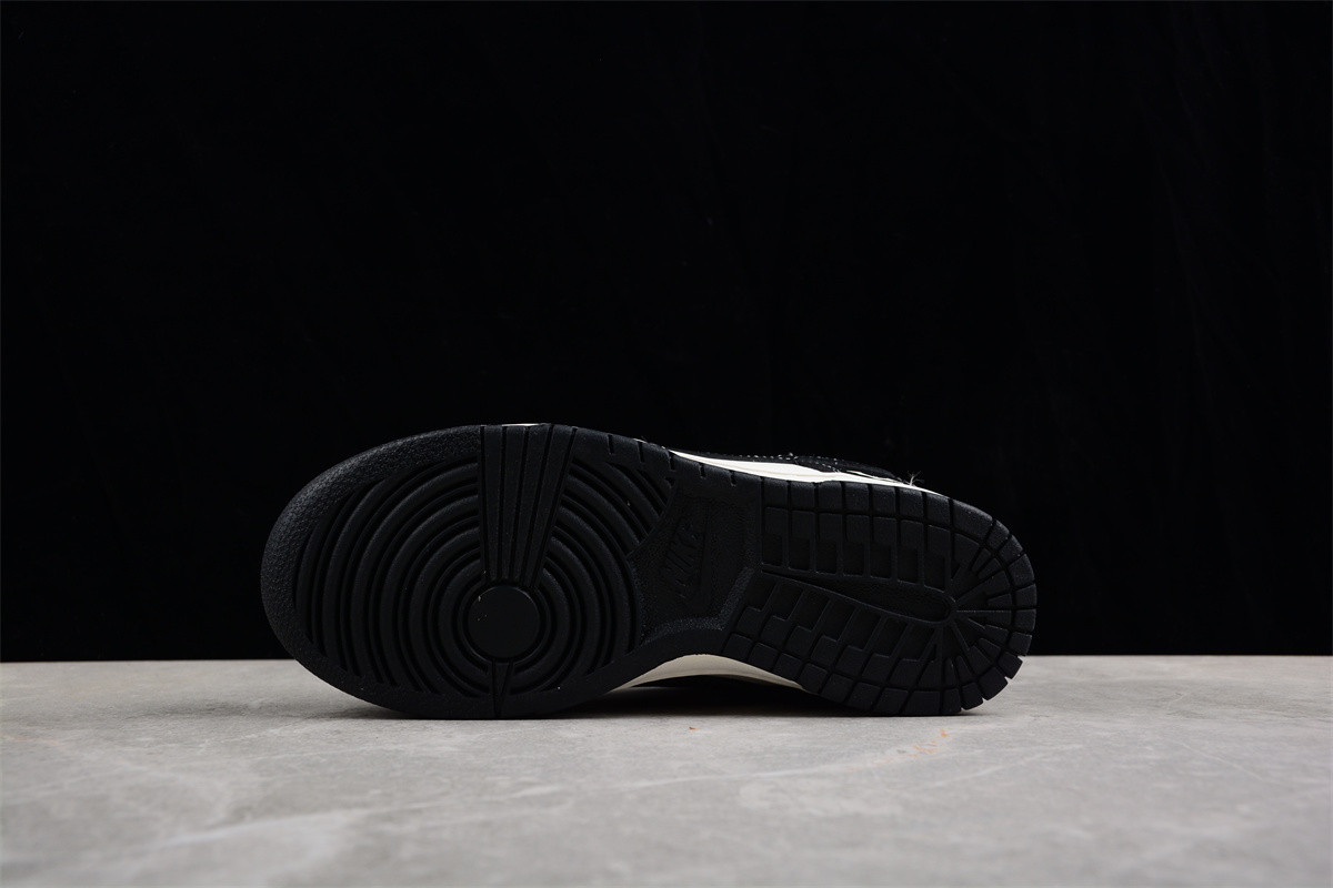 Nike Dunk Low FC1688-300