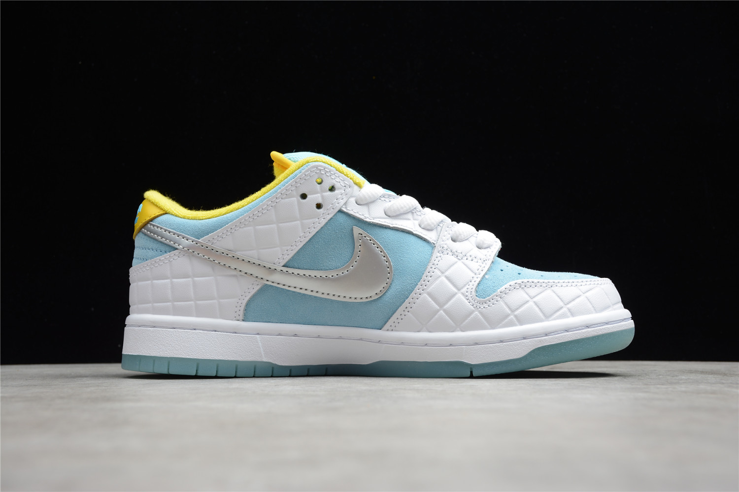 Nike SB Dunk Low Pro FTC Lagoon Pulse DH7687-400