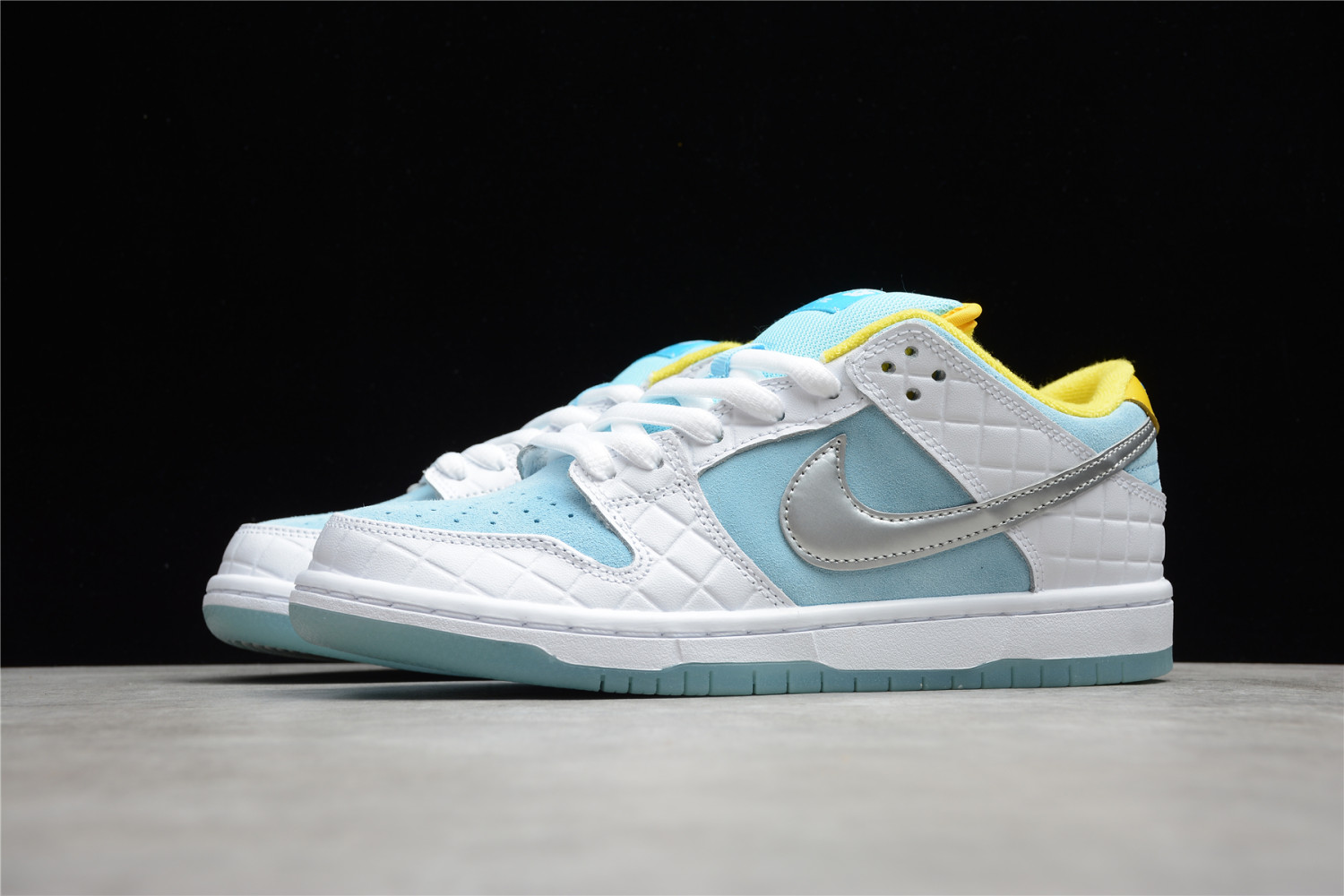 Nike SB Dunk Low Pro FTC Lagoon Pulse DH7687-400