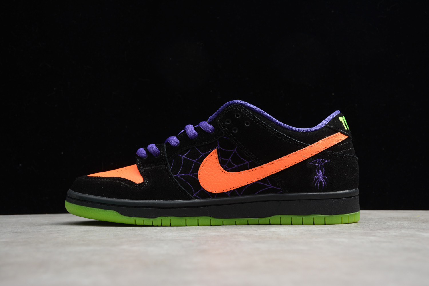 Nike SB Dunk Low Night of Mischief Halloween BQ6817-006