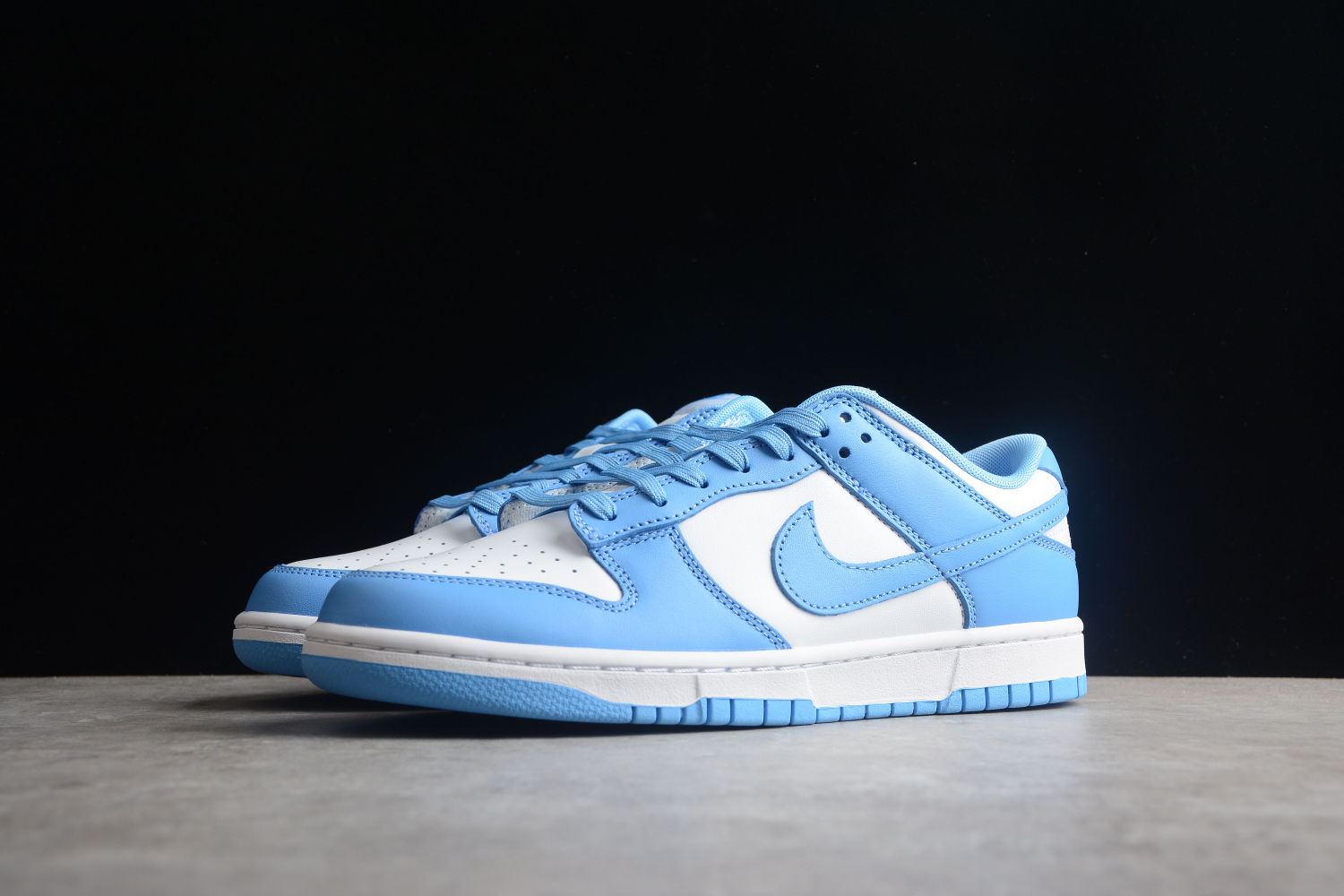 Nike Dunk Low UNC (2021) DD1391-102